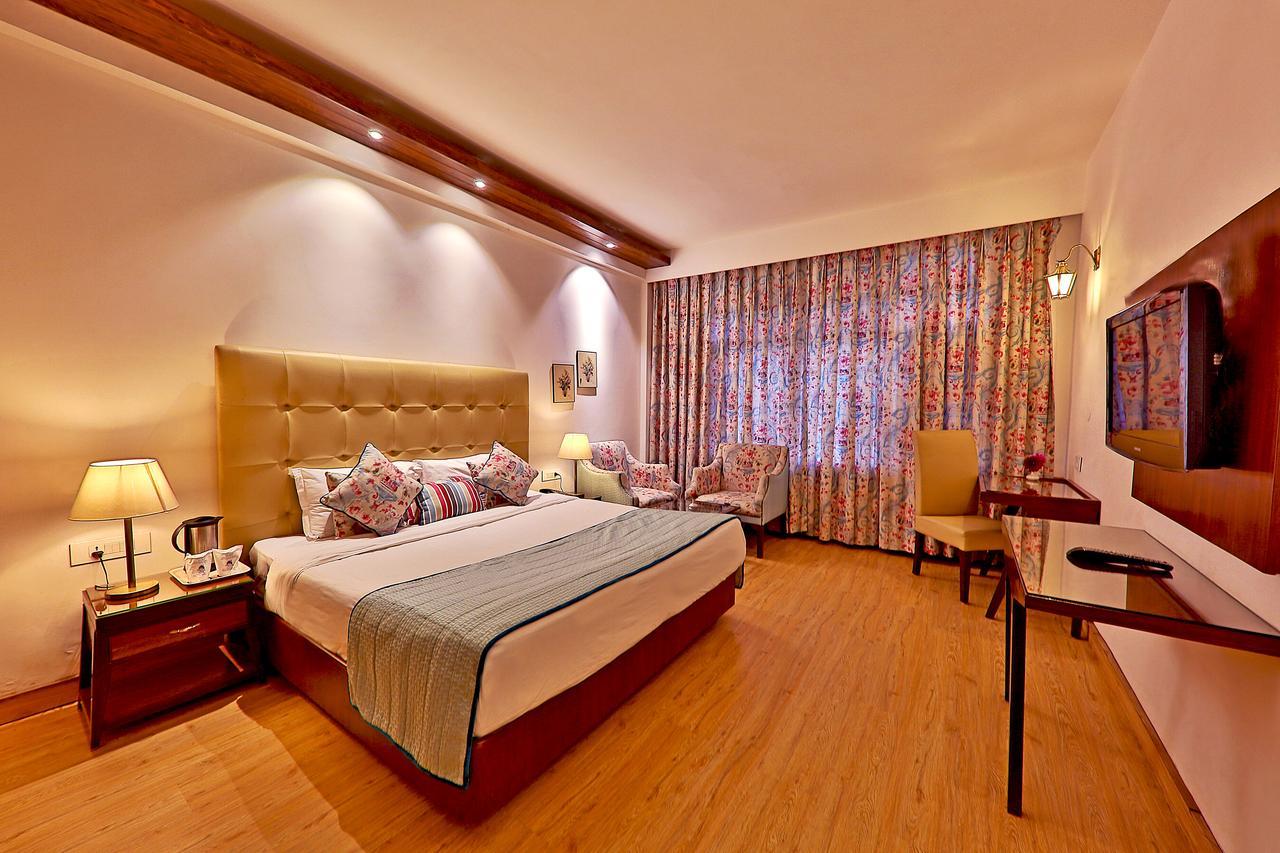 Hotel Manali Heights Екстериор снимка