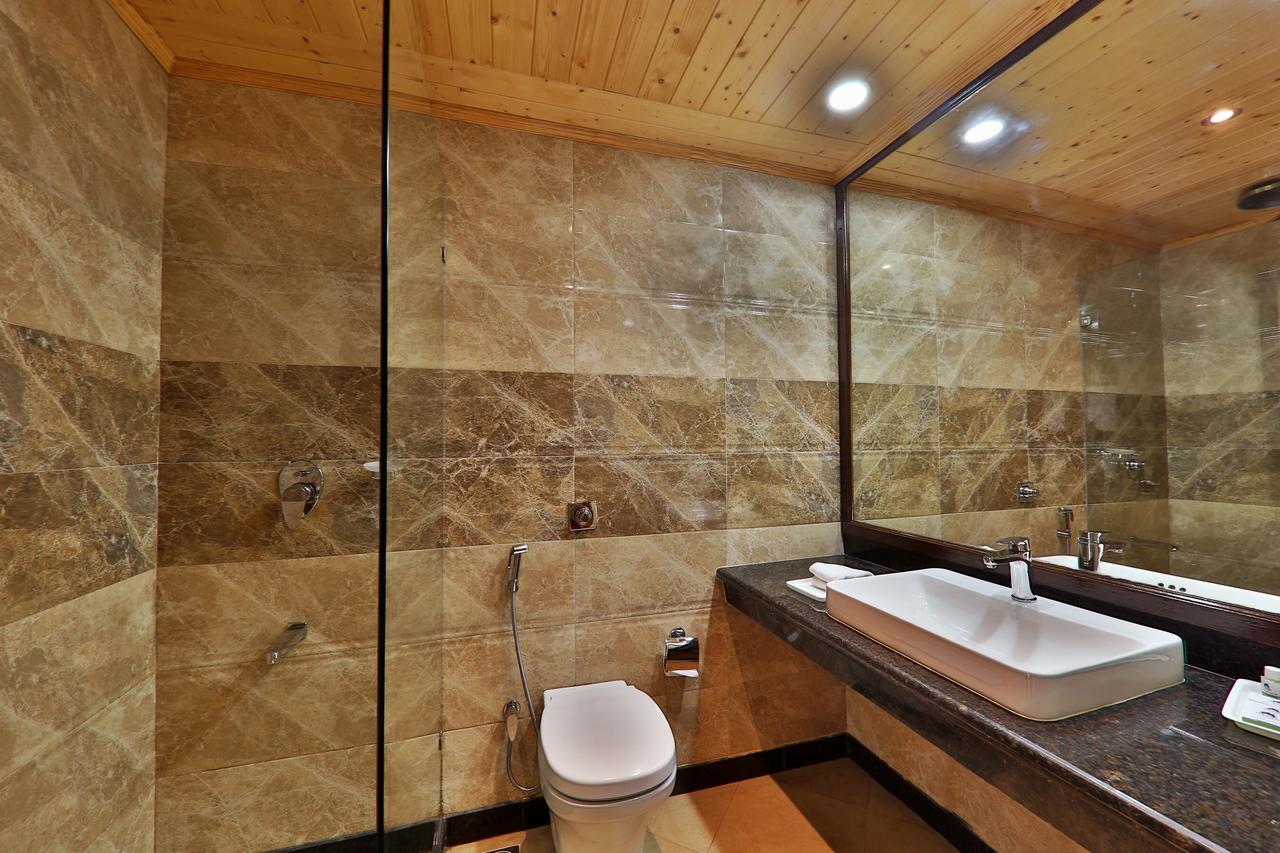 Hotel Manali Heights Екстериор снимка