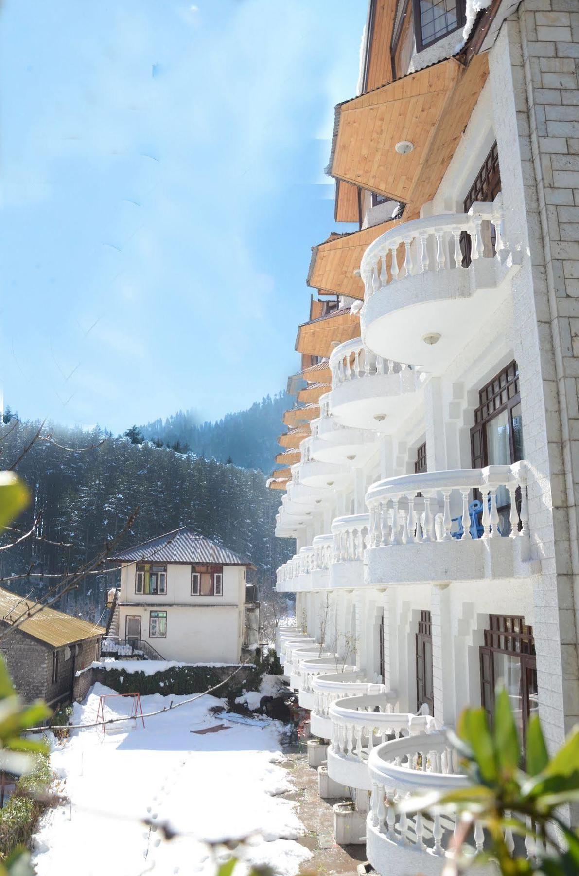 Hotel Manali Heights Екстериор снимка
