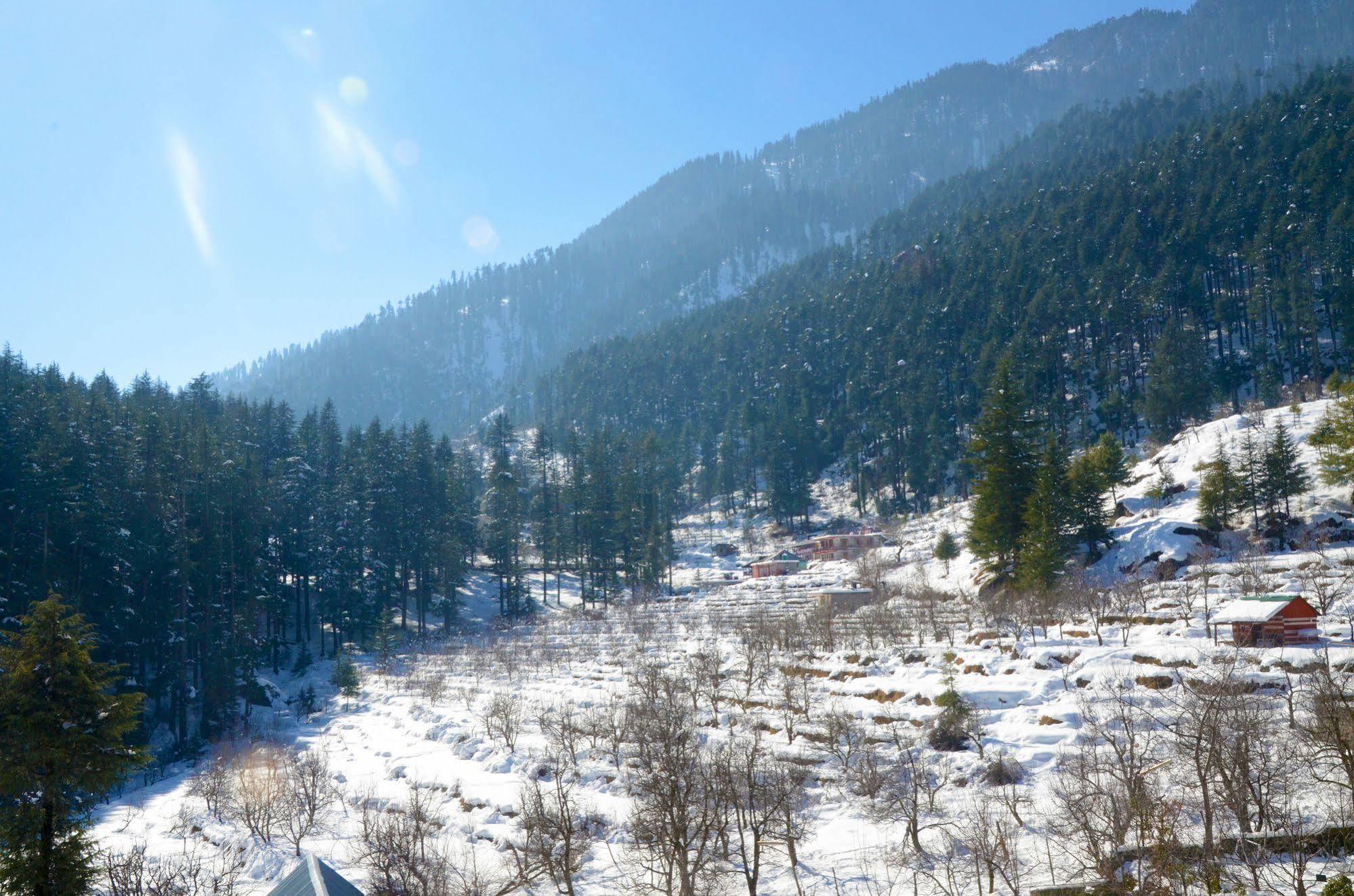 Hotel Manali Heights Екстериор снимка