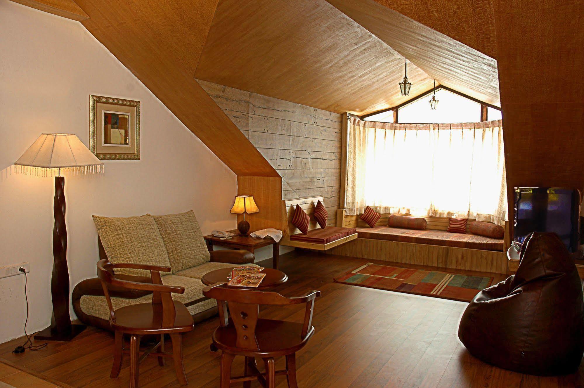 Hotel Manali Heights Екстериор снимка