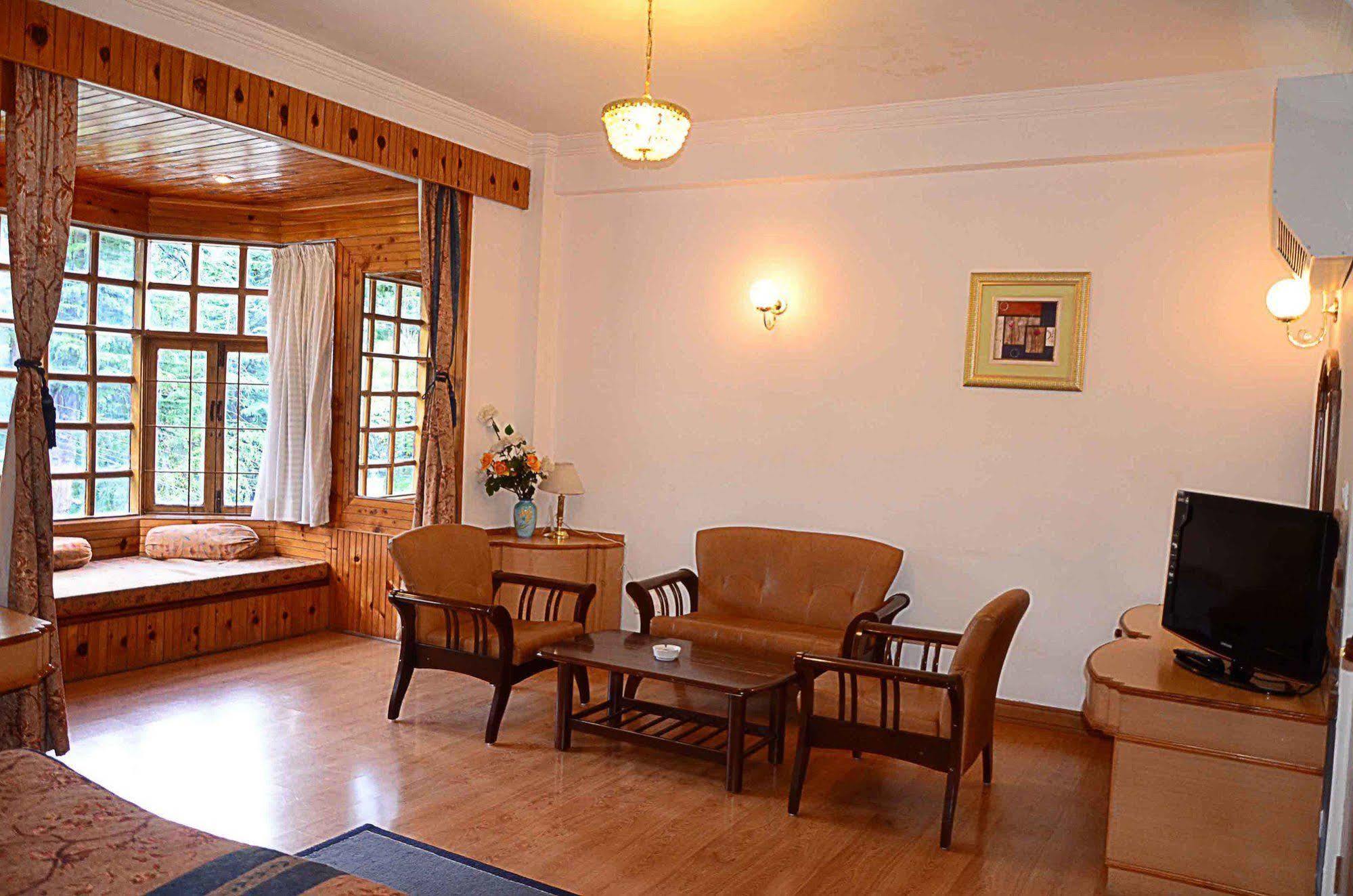 Hotel Manali Heights Екстериор снимка